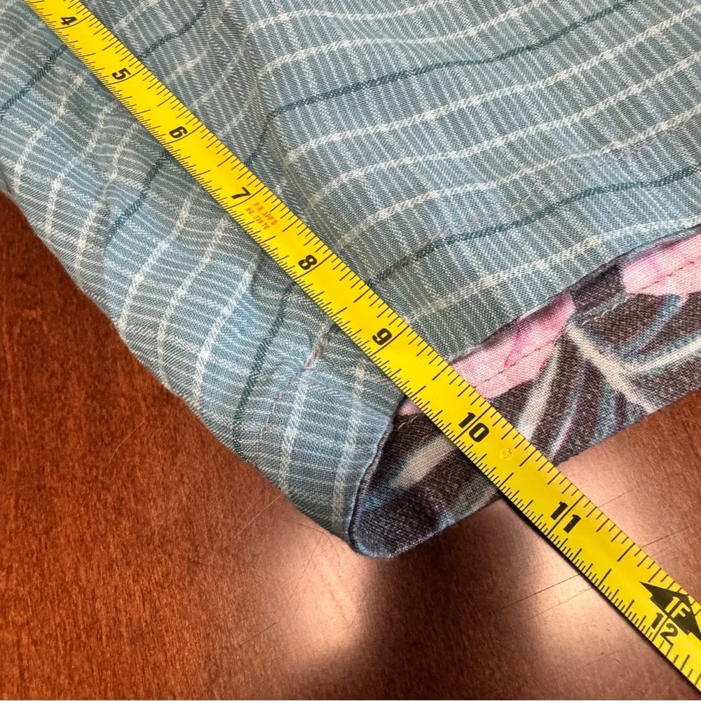 Tommy Bahama 100% Linen‎ Reversible Shorts Blue Stipe, Pink & Green Tropical 40